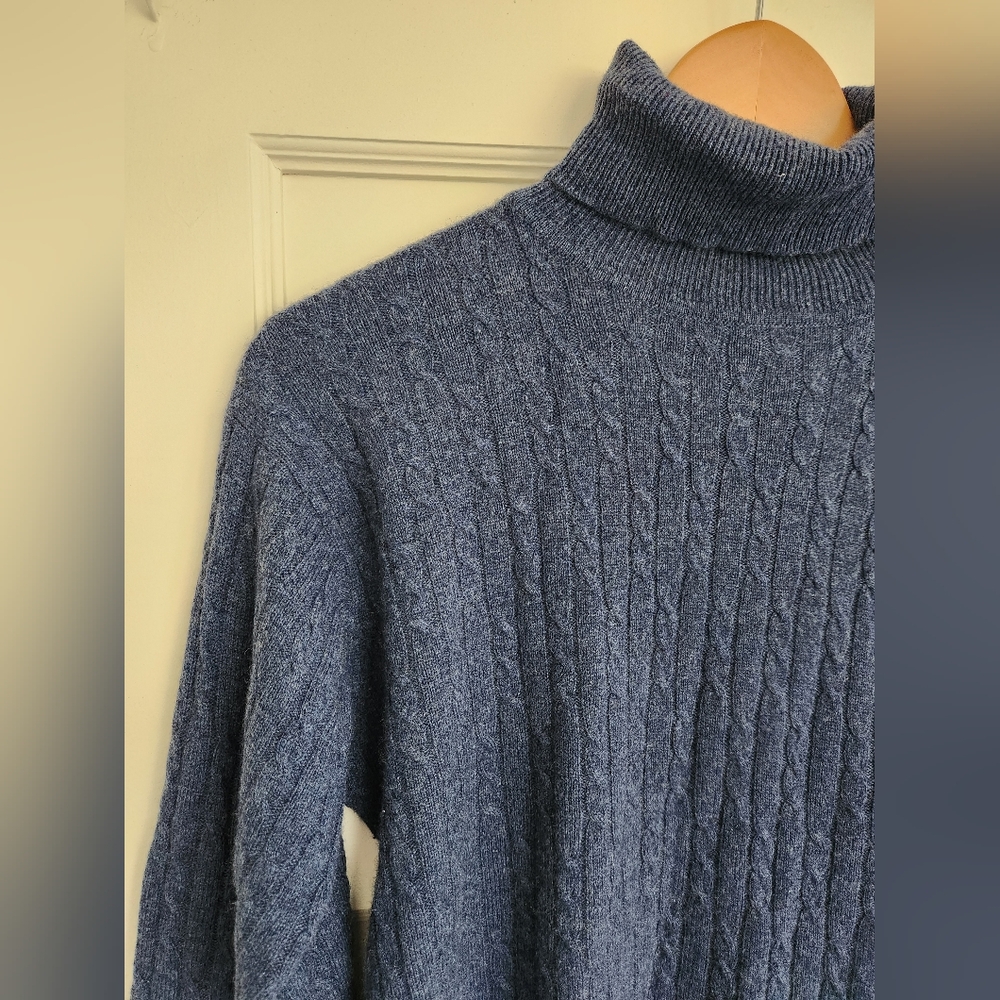 Cableknit Cashmere Sweater Vintage Small - Picture 2 of 6